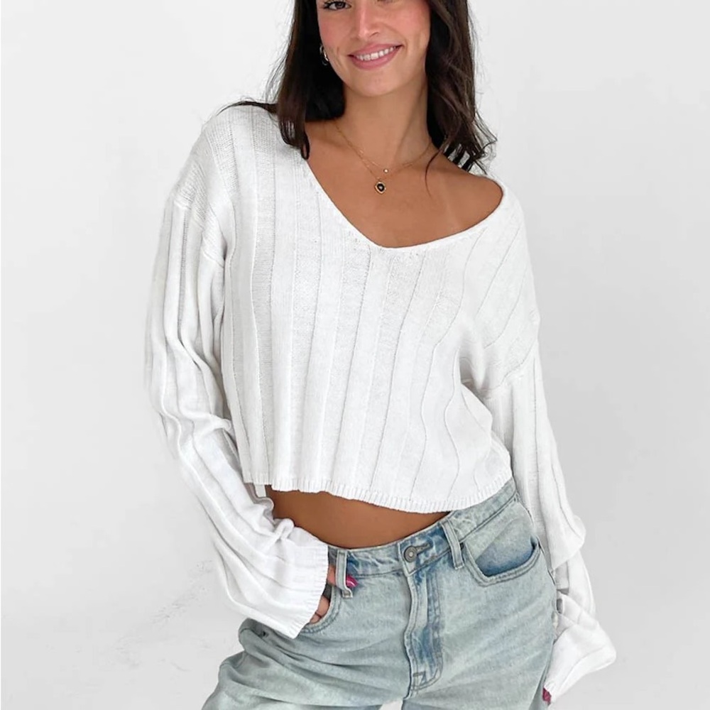grey bandit white knit top - large NWT